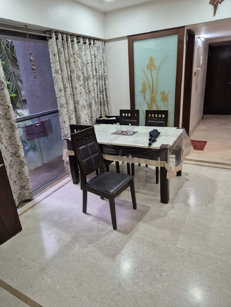 Living Room, santacruz west 3 Bedroom 1200 Sq.Ft. Apartment In Santacruz West Mumbai 9431132