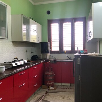 Kitchen in 3.5 BHK Villa at Sector 21 – for Rent