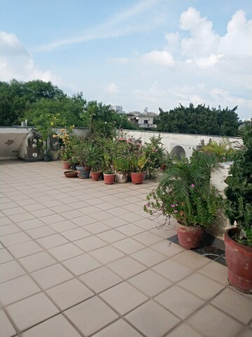 2 BHK Builder Floor – Exterior View View at RWA Apartments Sector 47, Sector 47 - for Rent