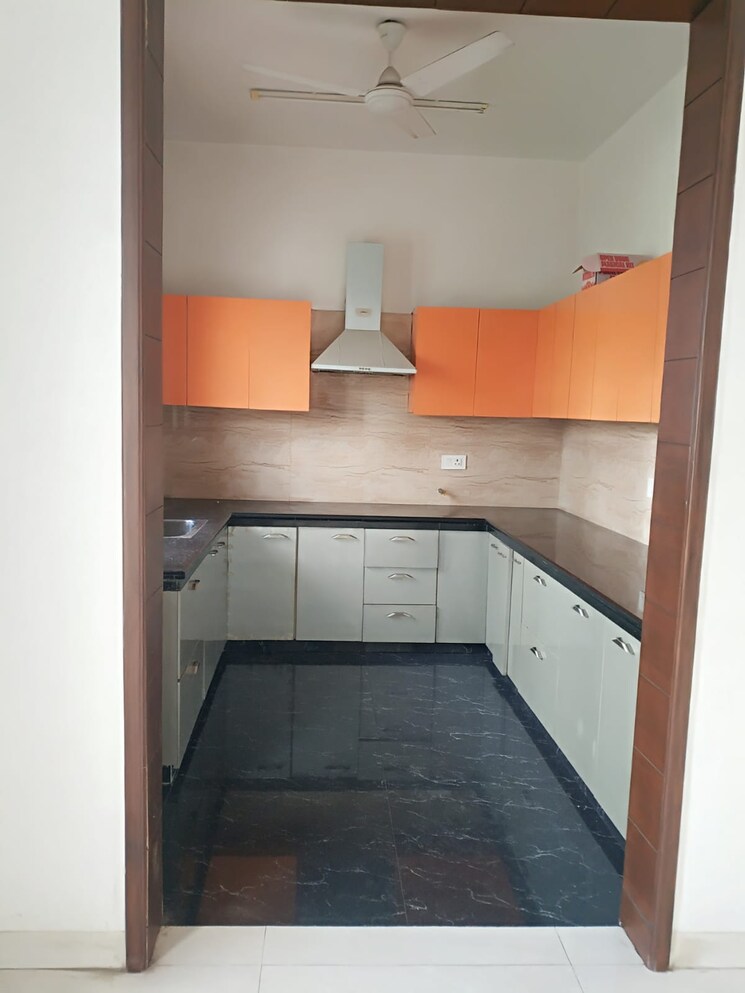 Kitchen, rwa-apartments-sector-47 2 Bedroom 1750 Sq.Ft. Builder Floor In Sector 47 Noida 9431373
