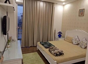 Bedroom in 4 BHK Apartment at Tata Primanti Phase 2, Sector 72 – for Sale