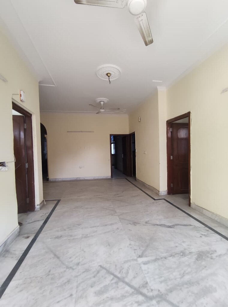 Room, emaar-palm-hills 4 Bedroom 1950 Sq.Ft. Apartment In Sector 77 Gurgaon 9431213