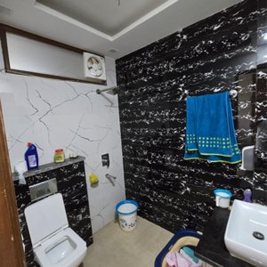 Bathroom in 3.5 BHK Builder Floor at Sector 23 – for Rent