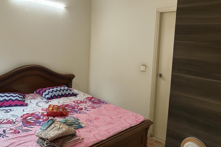 Bedroom, gaur-city-2-14th-avenue 3 Bedroom 740 Sq.Ft. Apartment In Sector 16c Greater Noida Greater Noida 9431339