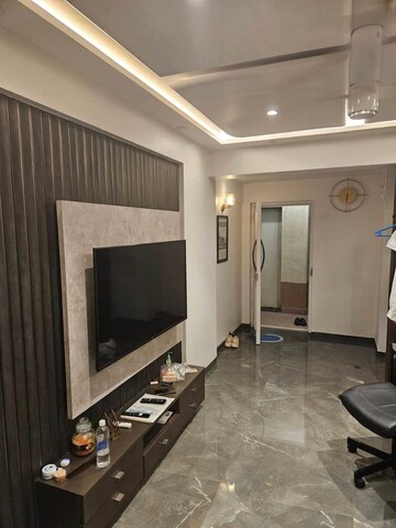 Master Bedroom in 3 BHK Apartment at Bandra West – for Rent