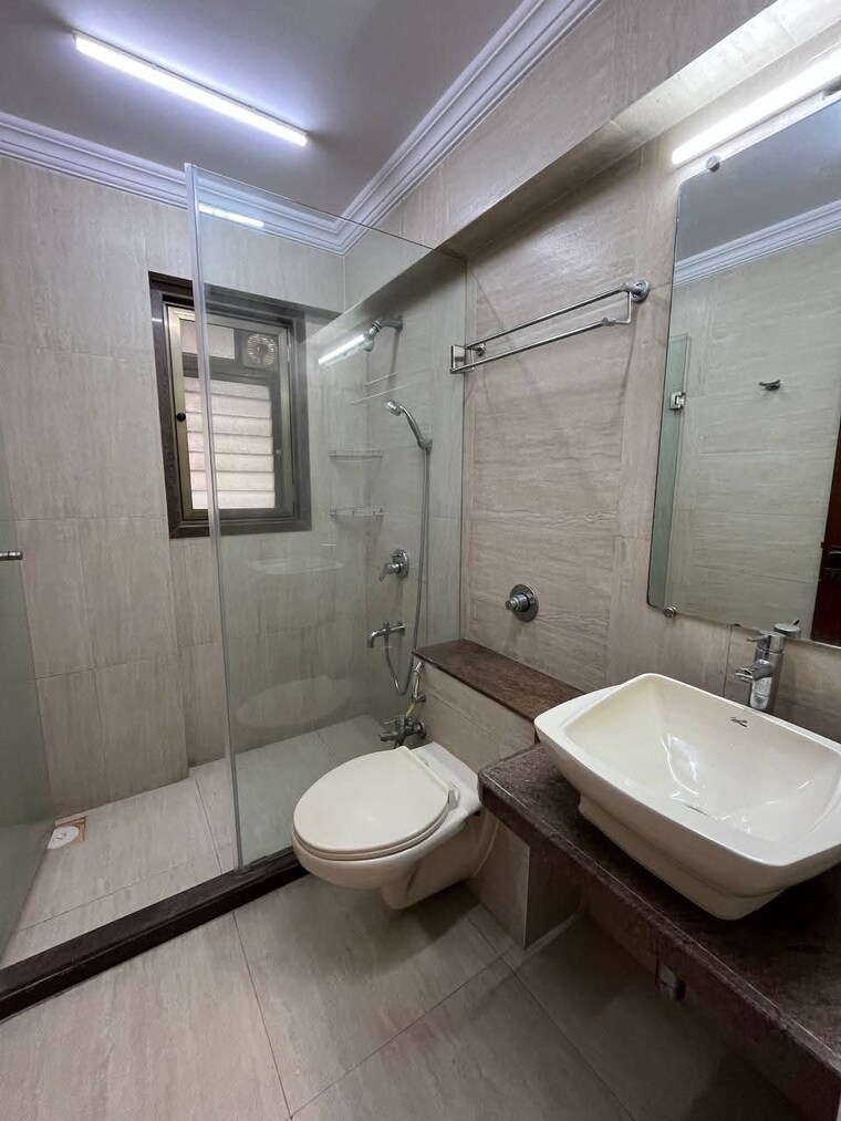 Bathroom, bandra west 3 Bedroom 1800 Sq.Ft. Apartment In Bandra West Mumbai 9431412