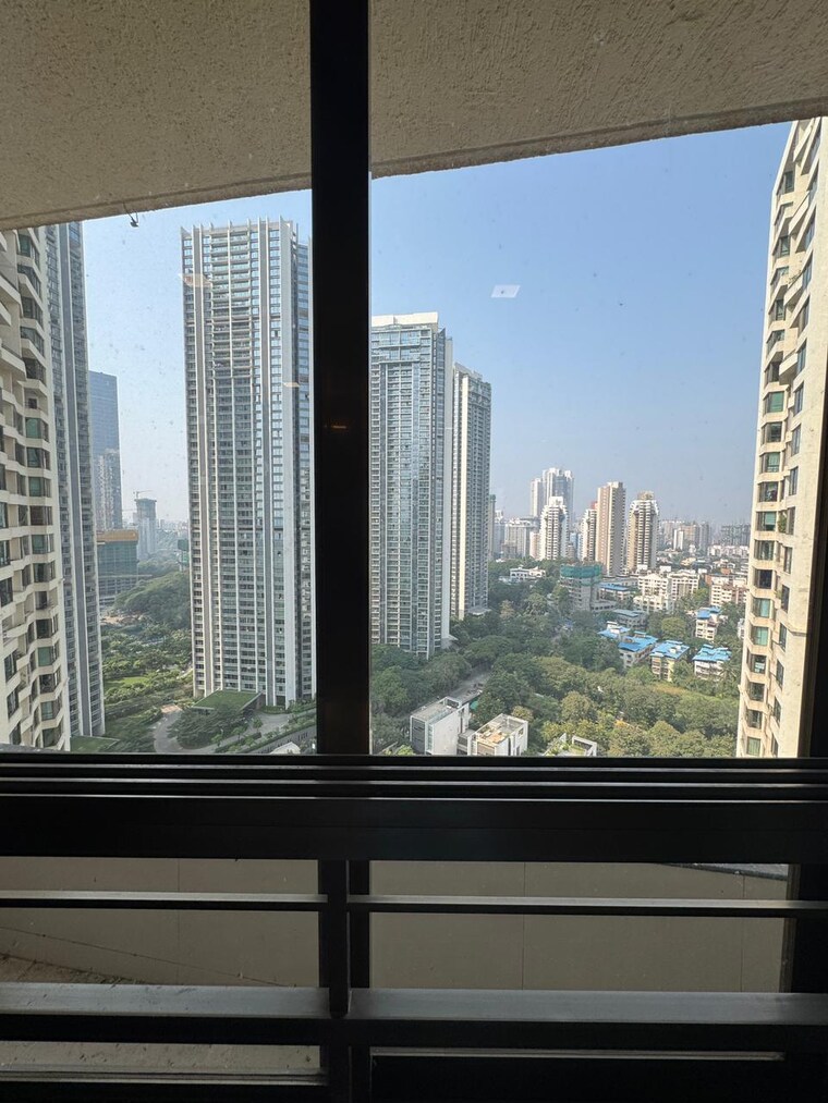 Exterior View, oberoi-realty-woods 2.5 Bedroom 1252 Sq.Ft. Apartment In Goregaon East Mumbai 9431447