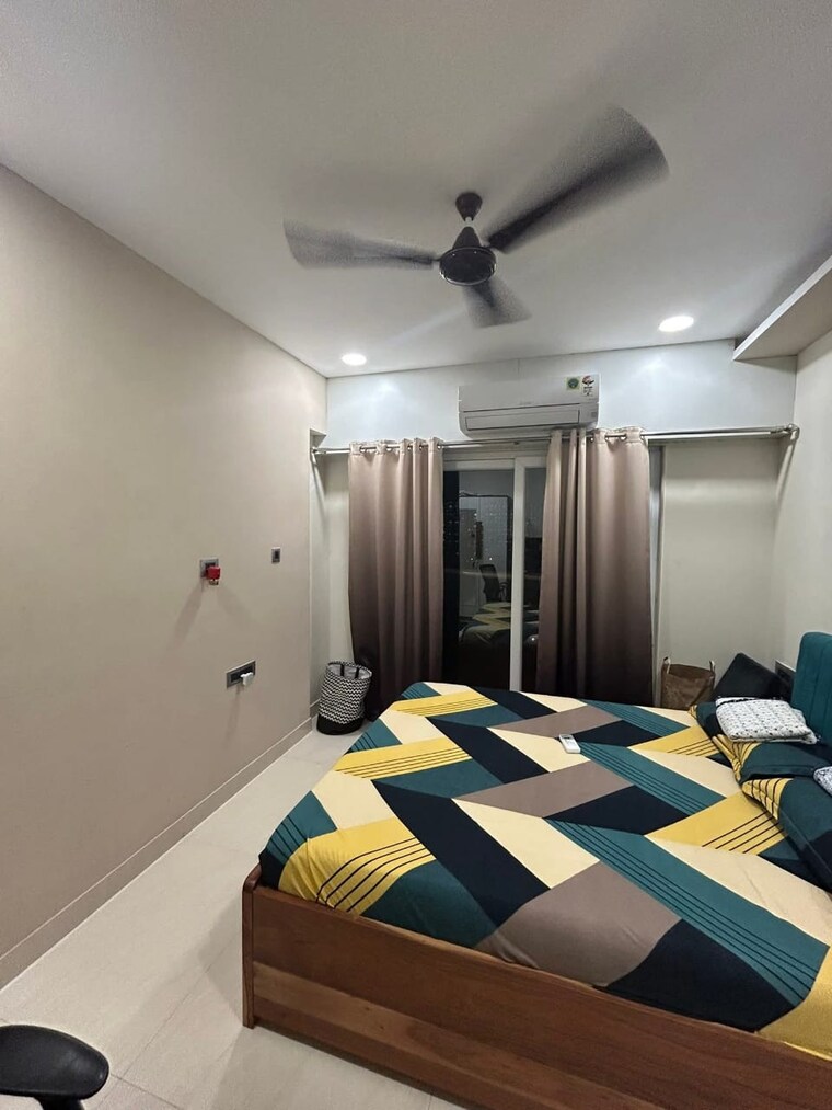 Bedroom, bandra west 2 Bedroom 900 Sq.Ft. Apartment In Bandra West Mumbai 9431623