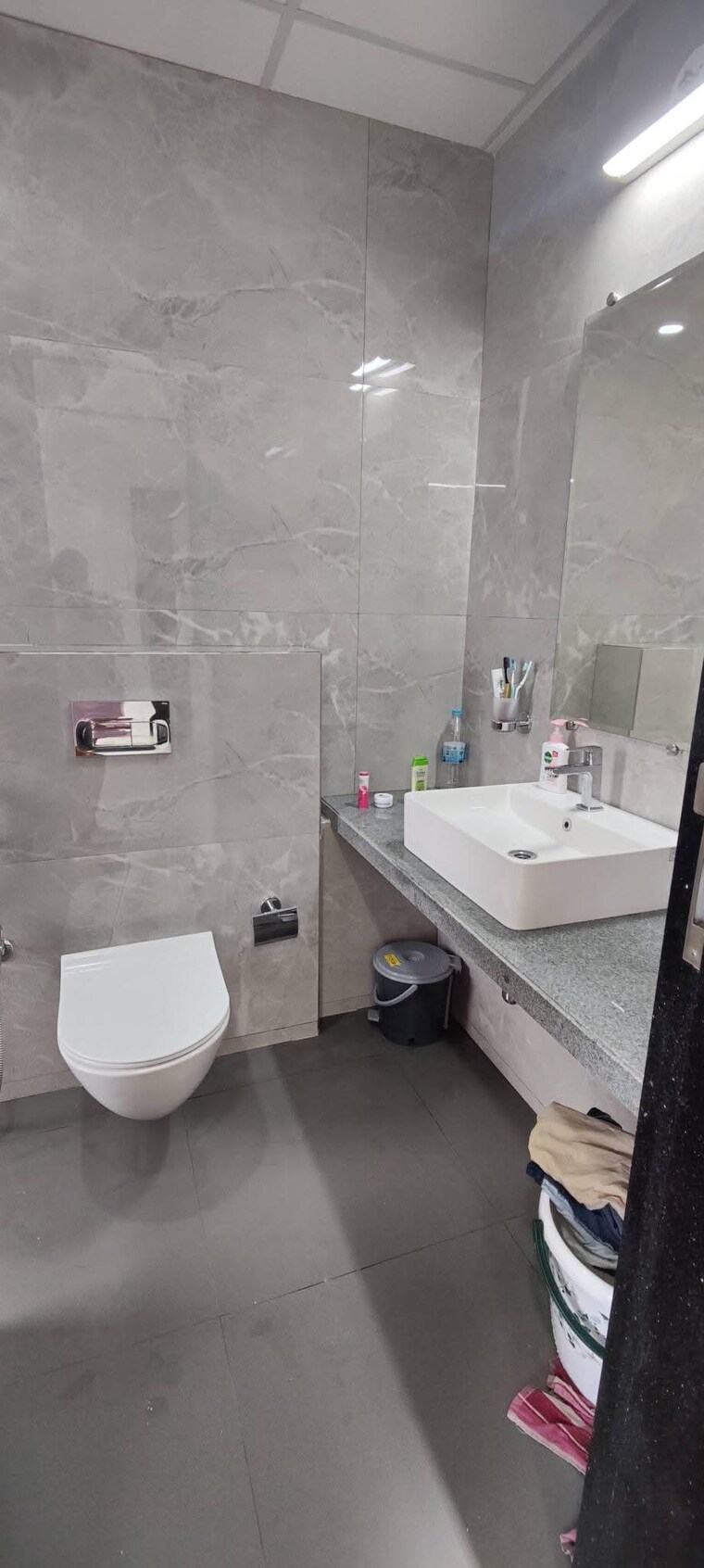 Washroom, bandra west 2 Bedroom 900 Sq.Ft. Apartment In Bandra West Mumbai 9431623