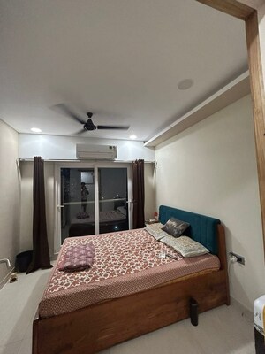 Bedroom in 2 BHK Apartment at Bandra West – for Rent