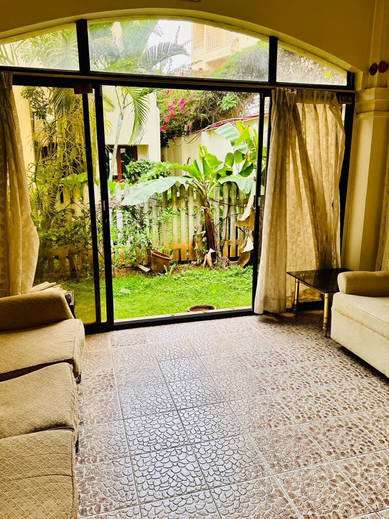 Bedroom, adarsh-palm-meadows 4 Bedroom 4100 Sq.Ft. Villa In Whitefield Bangalore 9431495