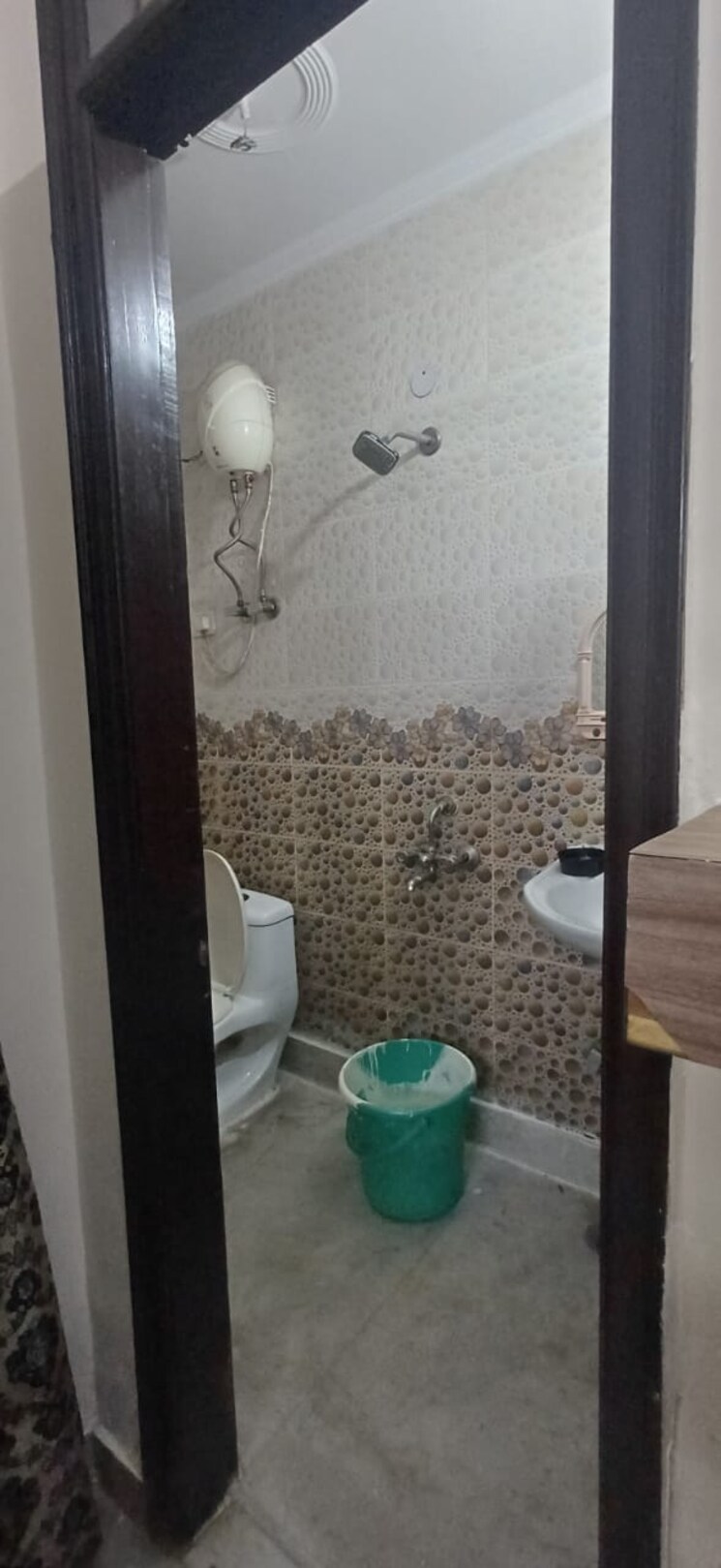 Bathroom, panchsheel vihar 2 Bedroom 675 Sq.Ft. Builder Floor In Panchsheel Vihar Delhi 9431673