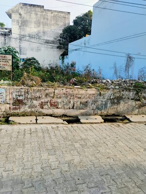  Plot For Sale in Solanipuram