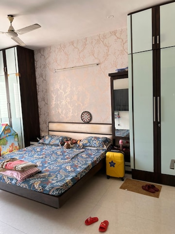 2.5 BHK Apartment For Sale in Kalpataru Towers, Kandivali East
