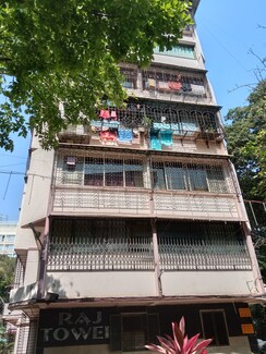 2 BHK + Servant Room Apartment For Sale in Raj Tower Borivali