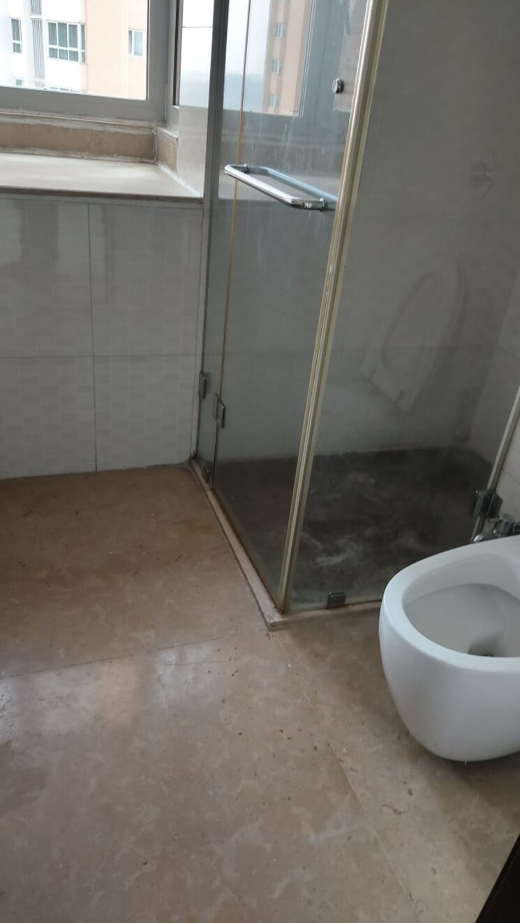 Bathroom, db-woods 2 Bedroom 1385 Sq.Ft. Apartment In Goregaon East Mumbai 9431604