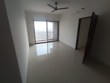 Room in 3 BHK Apartment at Mutha Sai Nirvana, Shahad – for Rent