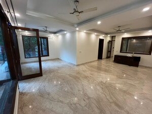 3 BHK Builder Floor For Rent in Habitat 44, Sector 44