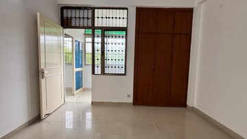 Room in 2 BHK Apartment at Ashiana Green, Ahinsa Khand 2 – for Sale