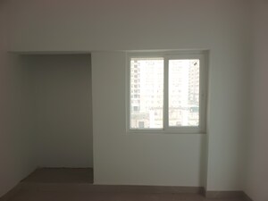 Room in 2 BHK Apartment at Earthcon Casa Grande II, Chi V Greater Noida – for Sale