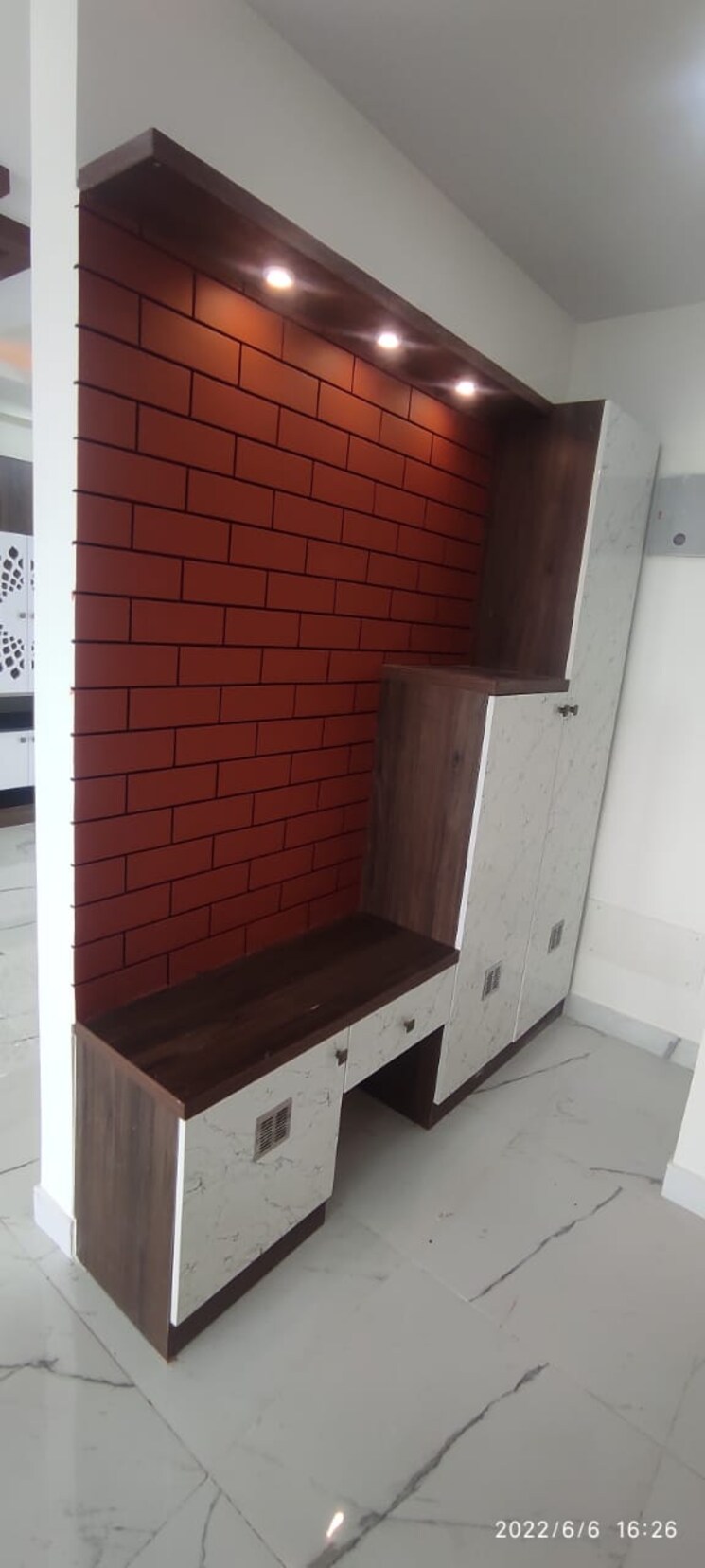 Bathroom, mantri-lithos 2 Bedroom 1420 Sq.Ft. Apartment In Thanisandra Bangalore 9431716