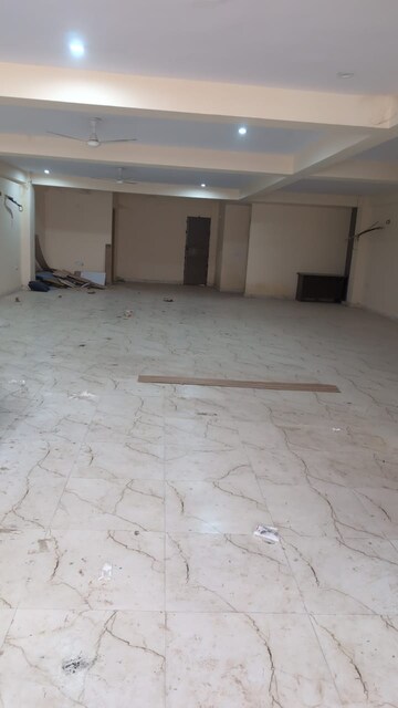 Room in  Office Space at Suncity Avenue 102, Sector 102 – for Rent