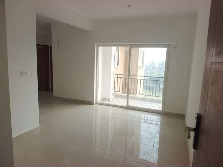 Living Room, earthcon-casa-grande-ii 2 Bedroom 1155 Sq.Ft. Apartment In Chi V Greater Noida Greater Noida 9432007