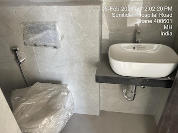 Bathroom in 1 BHK Apartment at Raymond Ten X Habitat, Pokhran Road No Two – for Sale