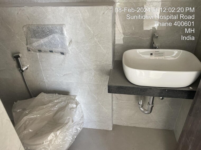 Bathroom, raymond-ten-x-habitat 1 Bedroom 420 Sq.Ft. Apartment In Pokhran Road No Two Thane 9431924
