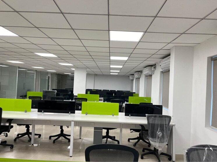 Team Area, vijay nagar Commercial Office Space 2400 Sq.Ft. In Vijay Nagar Indore 9431836