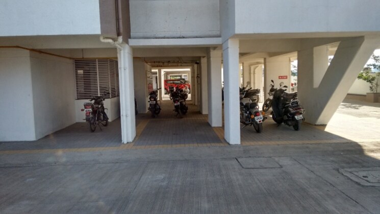  Parking, ag-west-one 2 Bedroom 1000 Sq.Ft. Apartment In Wakad Pune 9432112