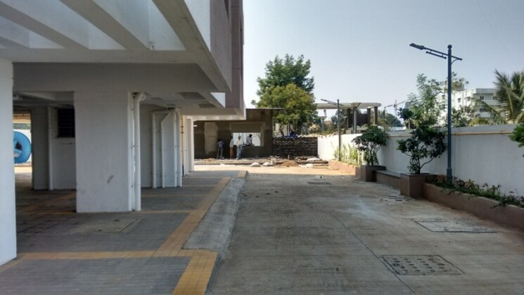  Parking, ag-west-one 2 Bedroom 1000 Sq.Ft. Apartment In Wakad Pune 9432112
