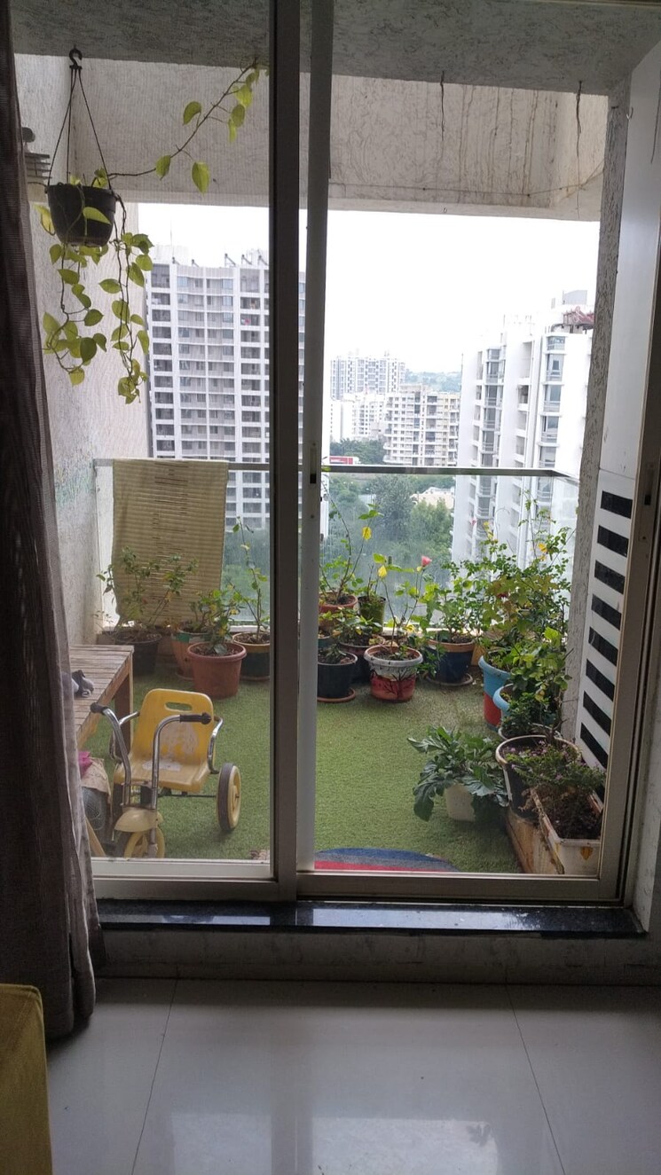 Balcony, pebbles-ii 3 Bedroom 1500 Sq.Ft. Apartment In Bavdhan Pune 9432046