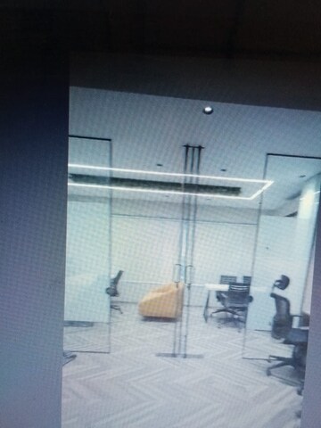  Office Space For Rent in Vesu