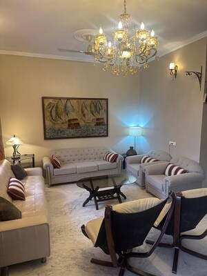 Living Room in 3 BHK Builder Floor at Sector 36 – for Rent