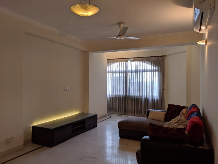 Living Room, mayur vihar phase 1 extension 3.5 Bedroom 1450 Sq.Ft. Apartment In Mayur Vihar Phase 1 Extension Delhi 9432163
