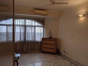 Living Room in 3.5 BHK Apartment at Mayur Vihar Phase 1 Extension – for Sale