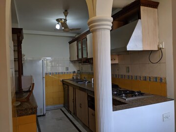 Kitchen in 3.5 BHK Apartment at Mayur Vihar Phase 1 Extension – for Sale