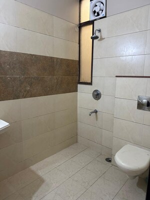 Bathroom in 2 BHK Builder Floor at Sector 36 – for Rent