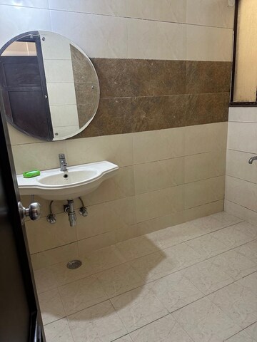 Bathroom in 2 BHK Builder Floor at Sector 36 – for Rent