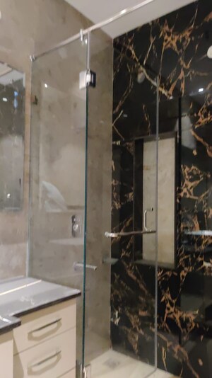 Bathroom in 3 BHK Builder Floor at Sector 43 – for Rent