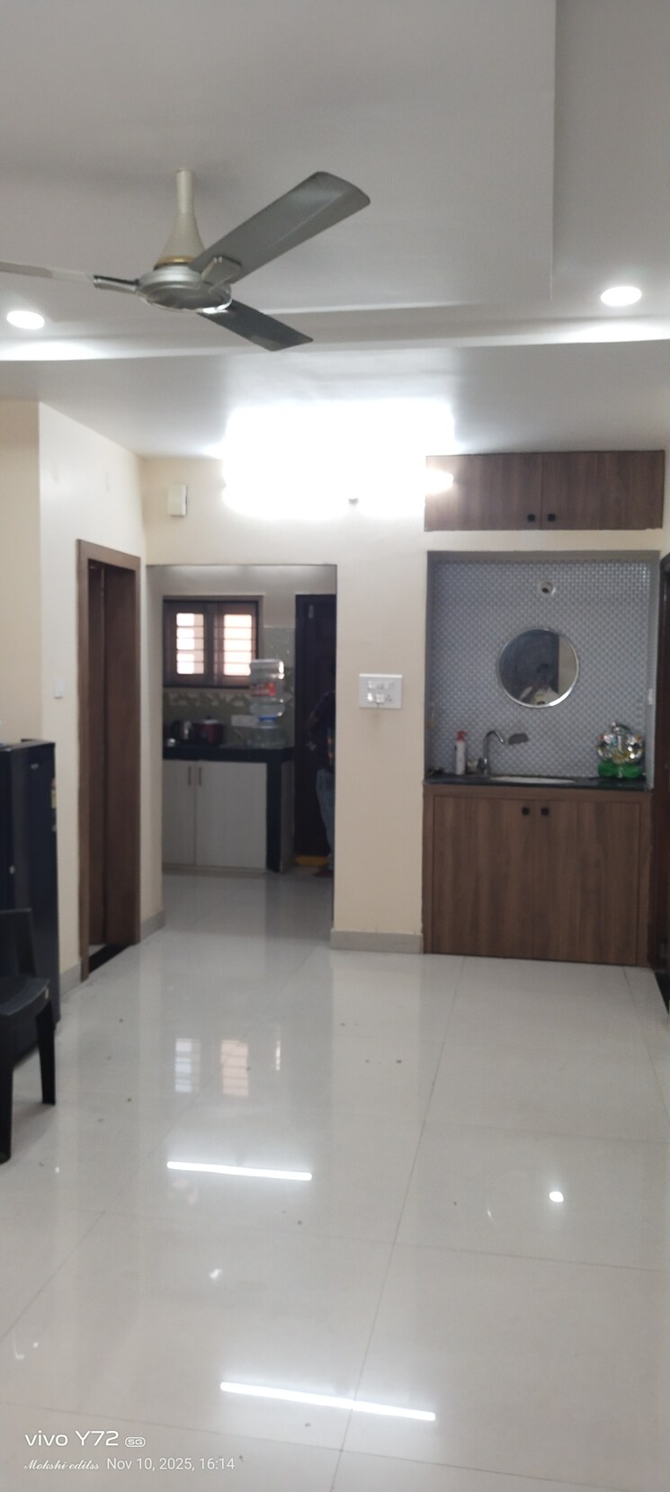 Room, pavani-laxmi-nivas 3 Bedroom 1800 Sq.Ft. Apartment In Madhapur Hyderabad 9432200
