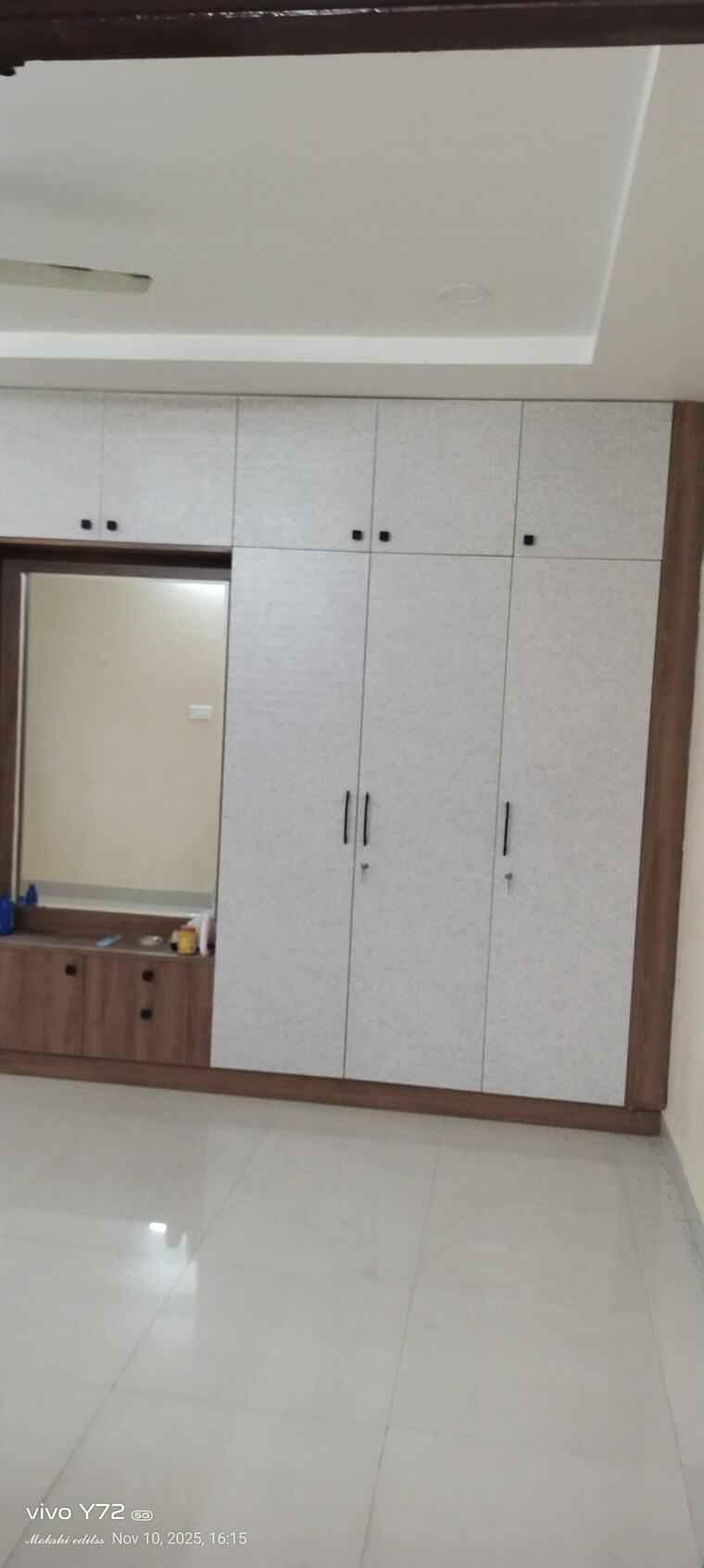 Room, pavani-laxmi-nivas 3 Bedroom 1800 Sq.Ft. Apartment In Madhapur Hyderabad 9432200