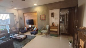 2 BHK Apartment For Rent in Srishti Harmony 3 Phase 1, Andheri East