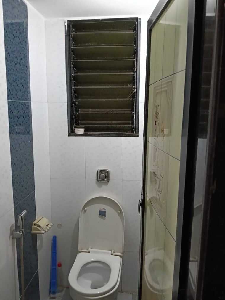 Bathroom, chandraprabha-chs 1 Bedroom 600 Sq.Ft. Apartment In Bhandup East Mumbai 9432287