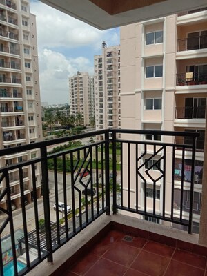 Balcony in 1 RK Apartment at Suncity Essel Tower, Sector 28 – for Rent