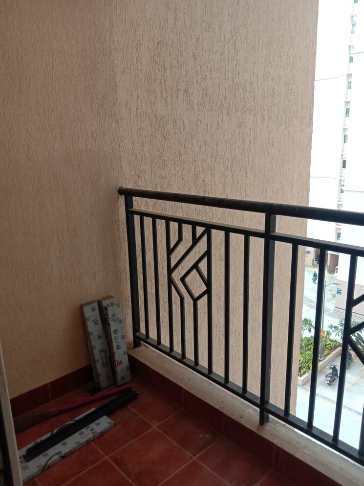 Balcony, suncity-essel-tower 3 Bedroom 1570 Sq.Ft. Apartment In Sector 28 Gurgaon 9432269