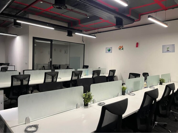 Team Area, vijay nagar Commercial Office Space 2200 Sq.Ft. In Vijay Nagar Indore 9432403