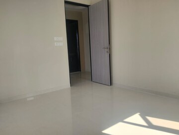 2 BHK Apartment For Rent in Siddha Seabrook, Kandivali West