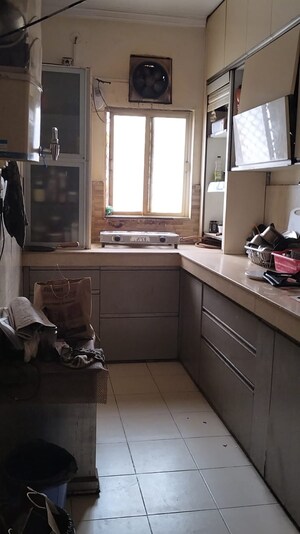 Kitchen in 3 BHK Builder Floor at New Rajinder Nagar – for Rent